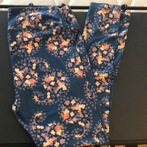 Lularoe leggings